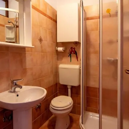 Apartment In Mit Eigenem Balkon *